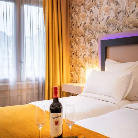 Hotel Monopole