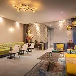 Monopole Hotel 2*