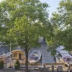 Monopole Hotel 2*