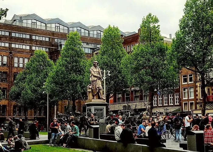 Monopole Ξενοδοχείο