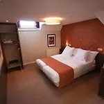 Monopole Hotel 2*