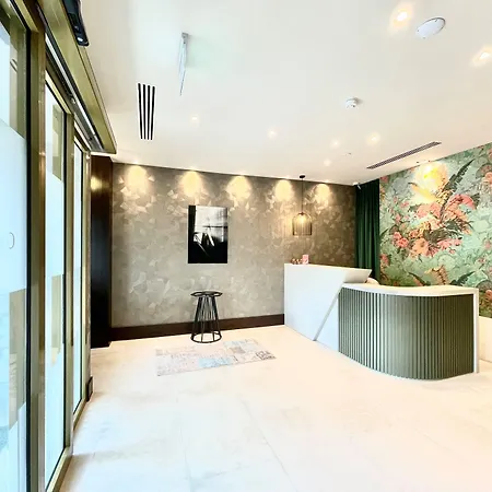 Hotel Monopole 2*